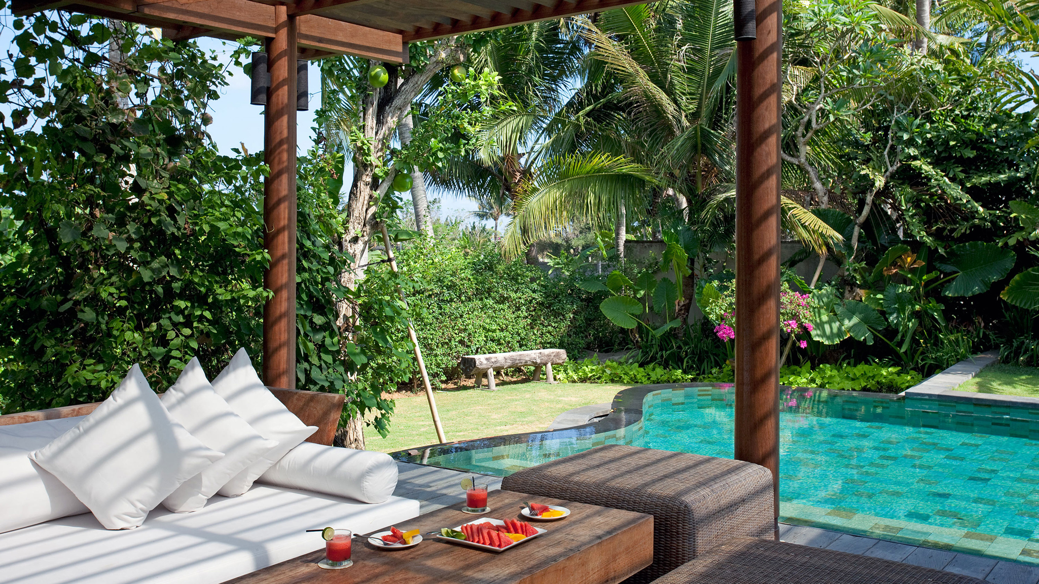 Villa Sarasvati - Airy living area by the pool Villa Sarasvati - Airy living area by the pool